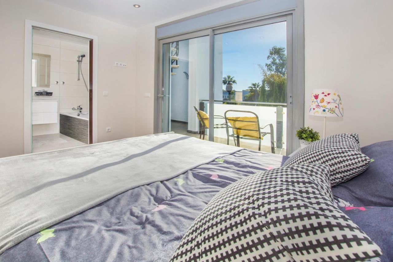 Acacias Villa Alcudia  Ngoại thất bức ảnh